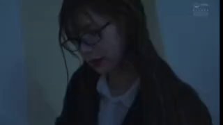 超哥广西旅游宾馆300元了肏了当地一个包臀短裙良家少妇,各种高难度姿势配合,不是屌大还真满足不了她!